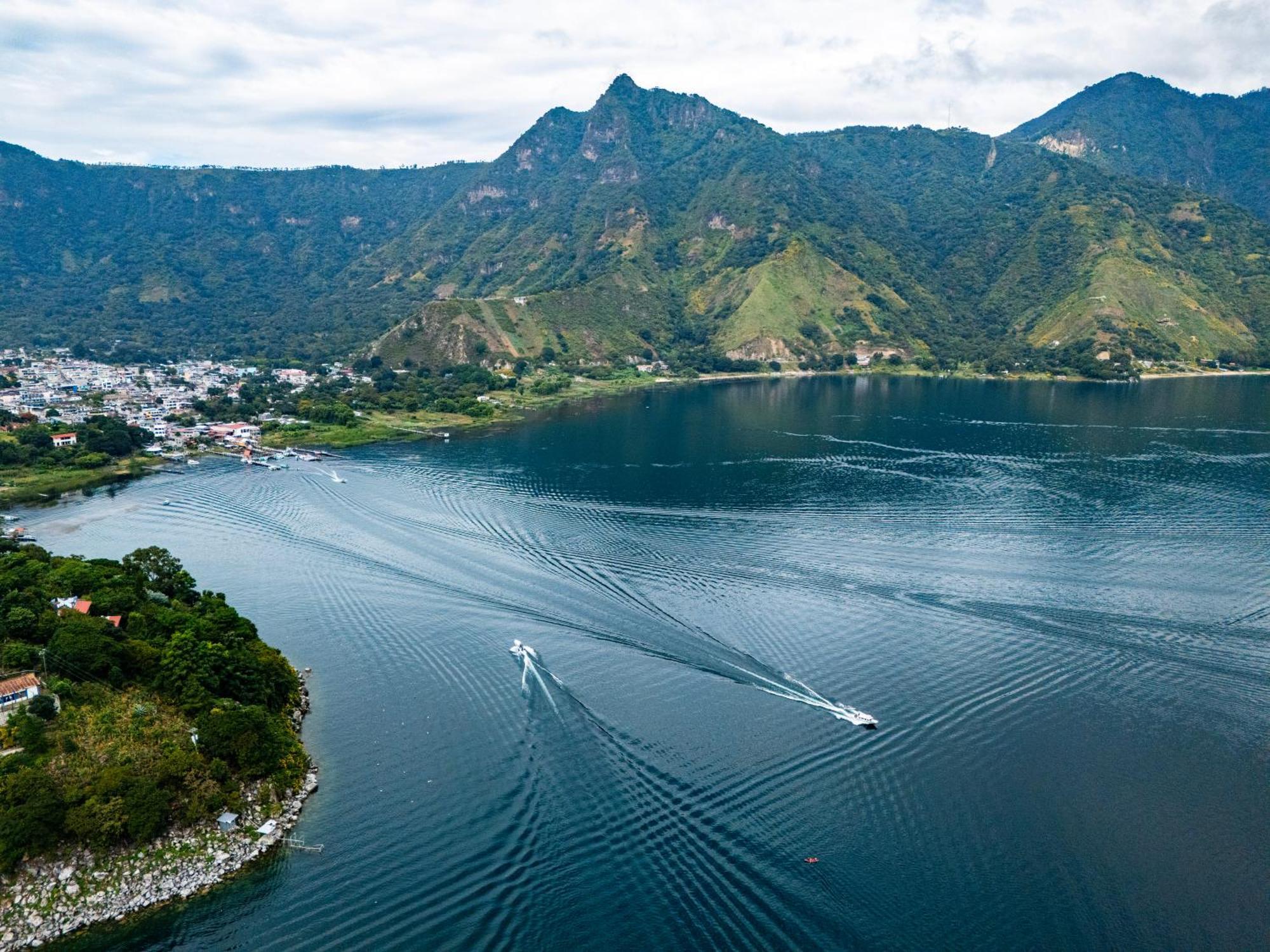 سان بيدرو لا لاغونا Luxury Atitlan Suites المظهر الخارجي الصورة